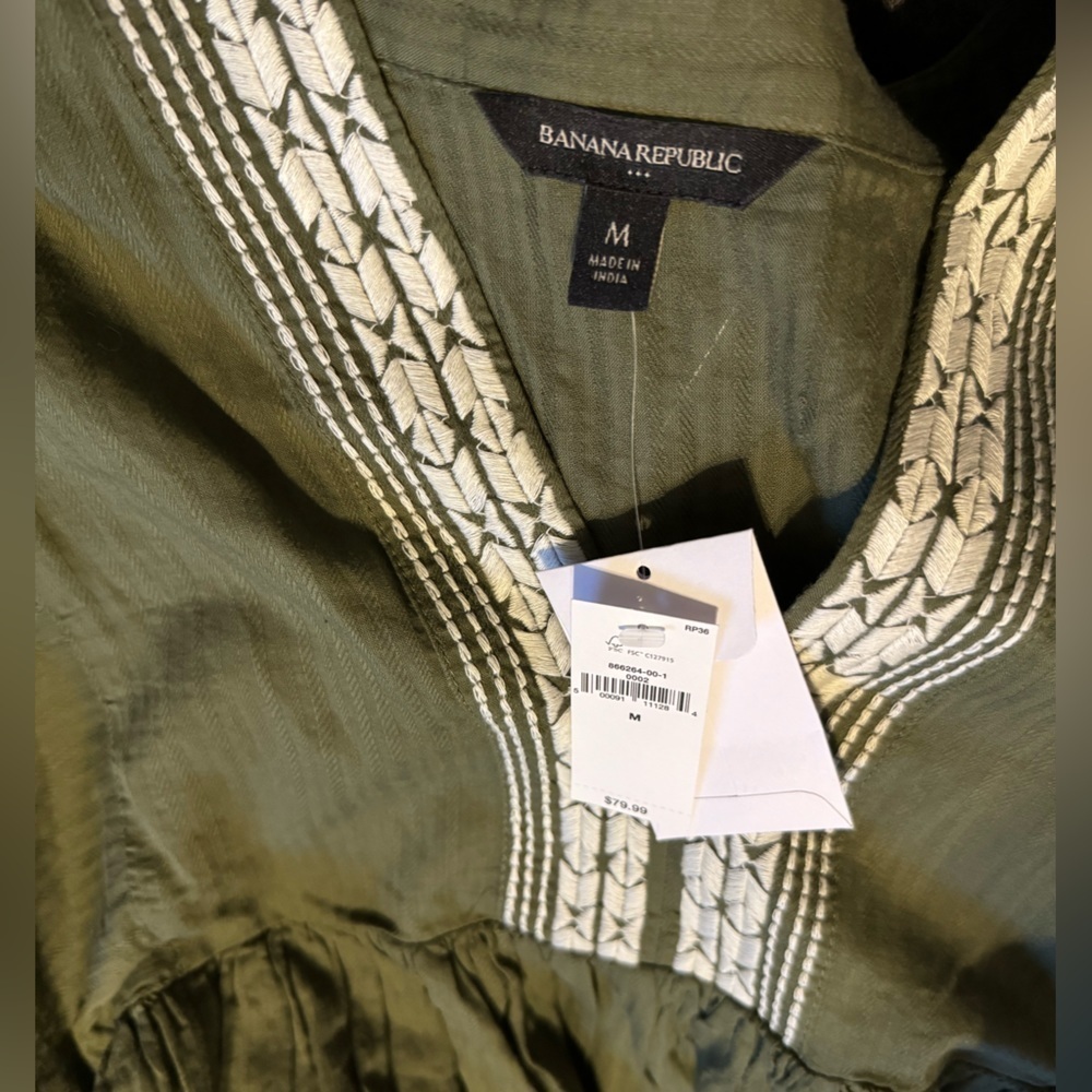 Banana Republic- women’s long sleeve shirt with embroidery- Olive green color - Picture 3 of 8